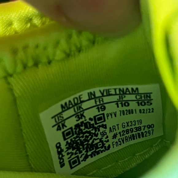 Adidas - Picture 5 of 6